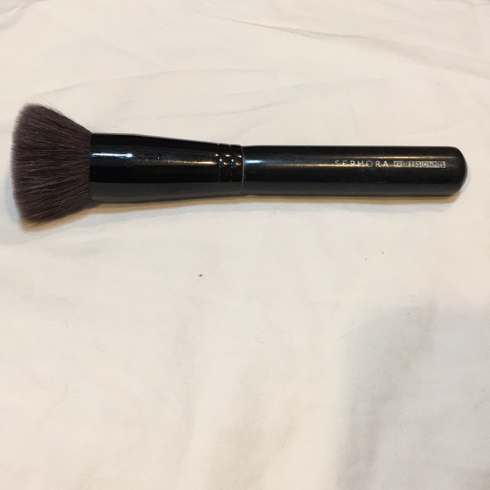 Sephora contour blush/ bronzer brush